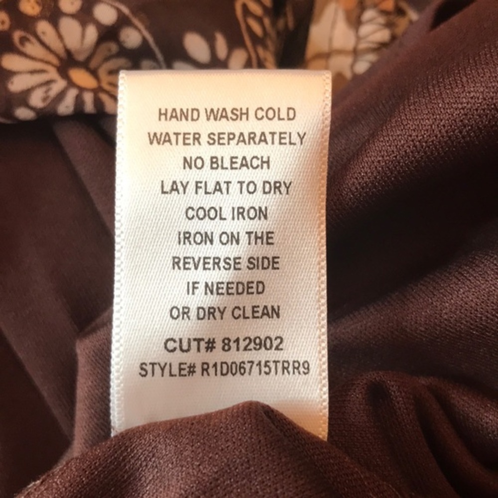 Rabbit Rabbit Rabbit Sleeveless Flare Dress, Brown - Picture 11 of 14